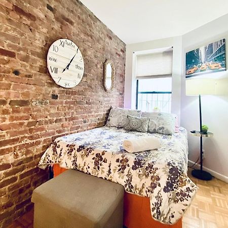 Times Square Manhattan - Private Room In 2 Bedroom Apartment New York Ngoại thất bức ảnh