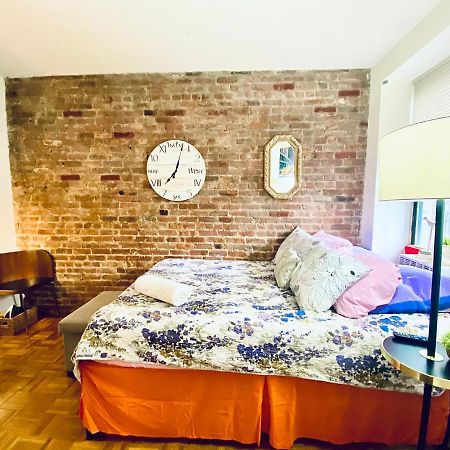 Times Square Manhattan - Private Room In 2 Bedroom Apartment New York Ngoại thất bức ảnh